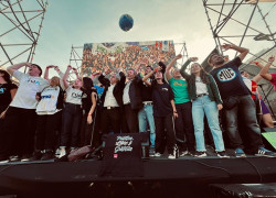 Marcha en defensa de la educación y de la salud pública